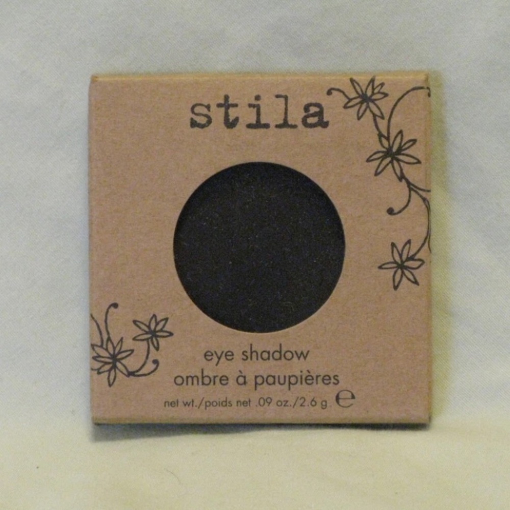 Stila Cosmetics Eye Shadow Pan 'Makalu' Black Matte - Full Size